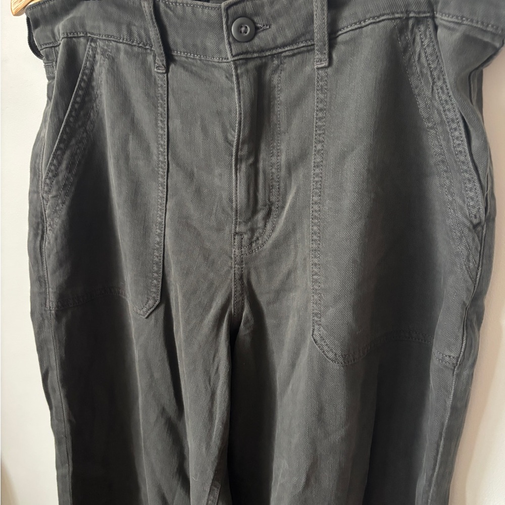 American Eagle Outfitters Black Straight Leg Pants - Picture 2 of 5